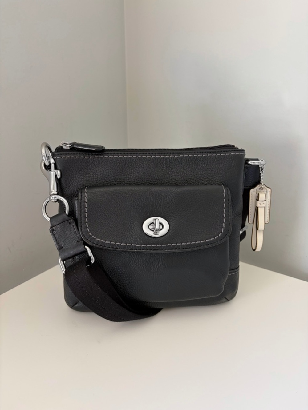 Coach Y2K Crossbody Bag With Turn Lock